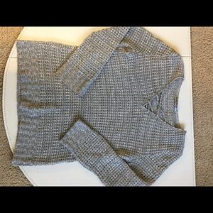 212 New York light sweater